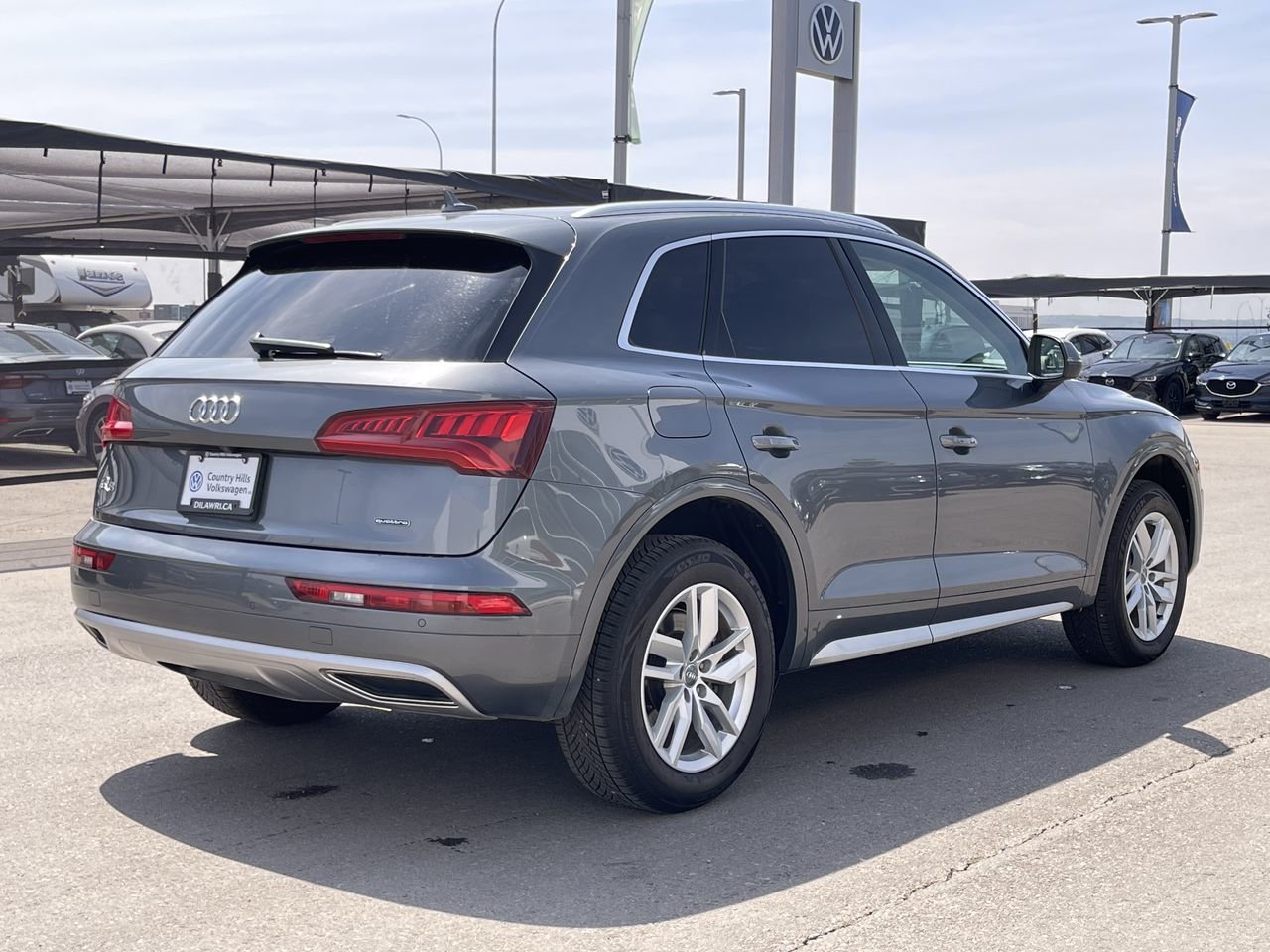 Used 2019 Manhattan Grey Met Audi QUATTRO image 11