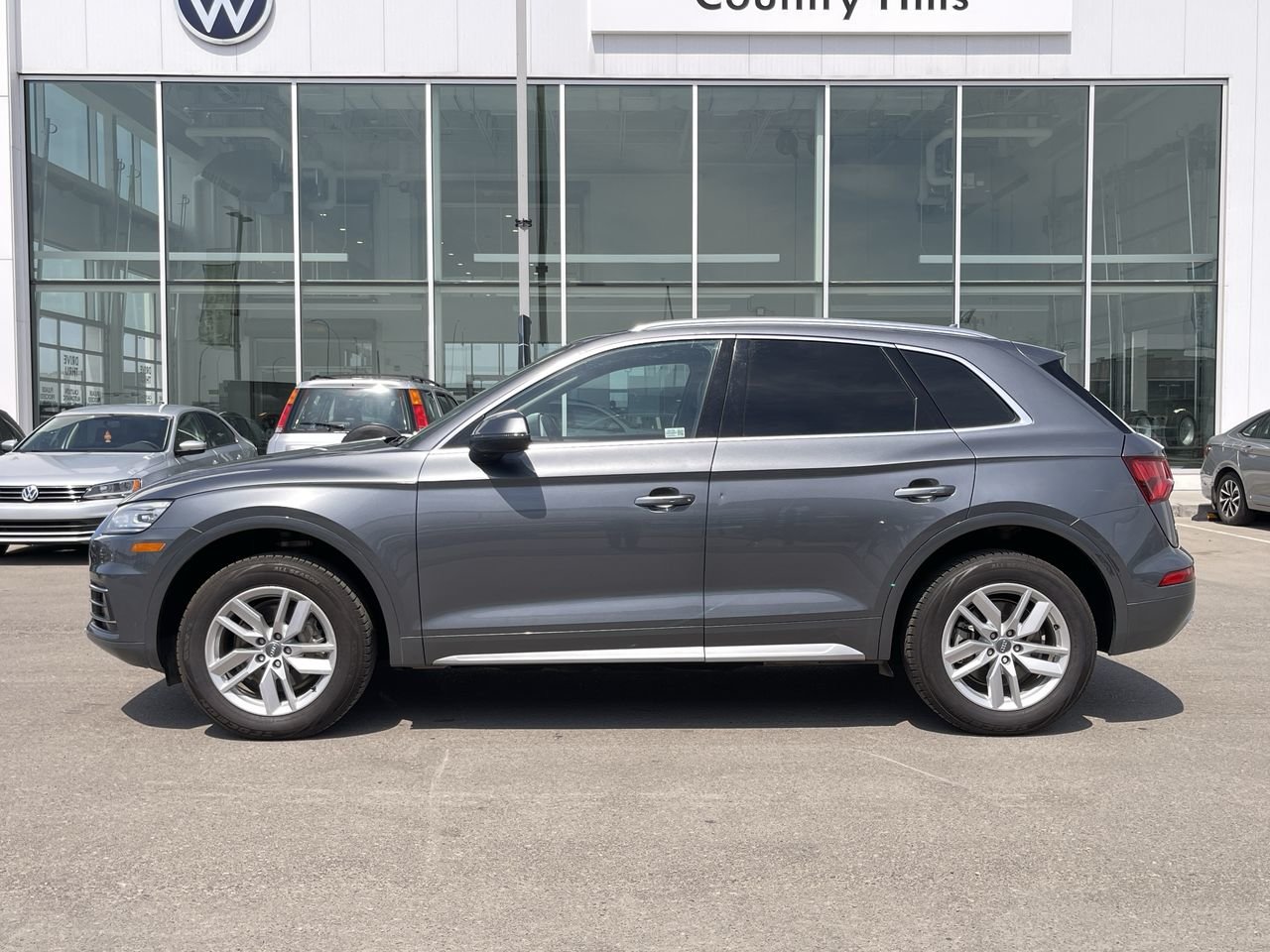 Used 2019 Manhattan Grey Met Audi QUATTRO image 5