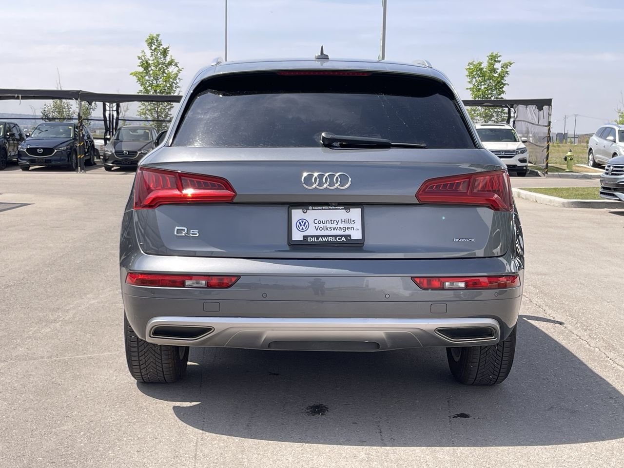 Used 2019 Manhattan Grey Met Audi QUATTRO image 9