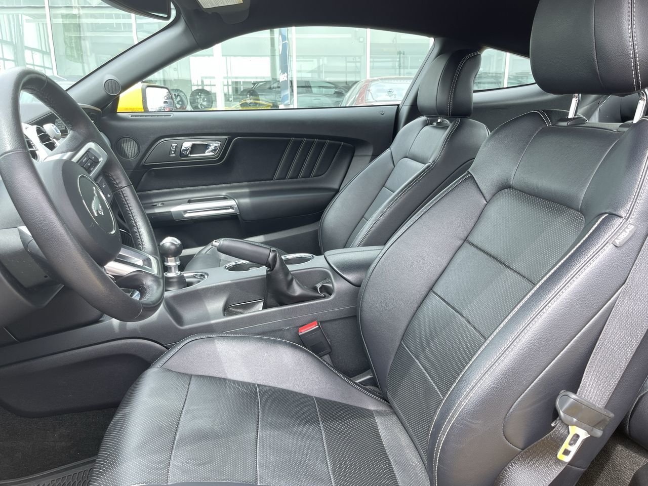 Used 2015 Triple Yellow Tri-Coat Ford GT image 19