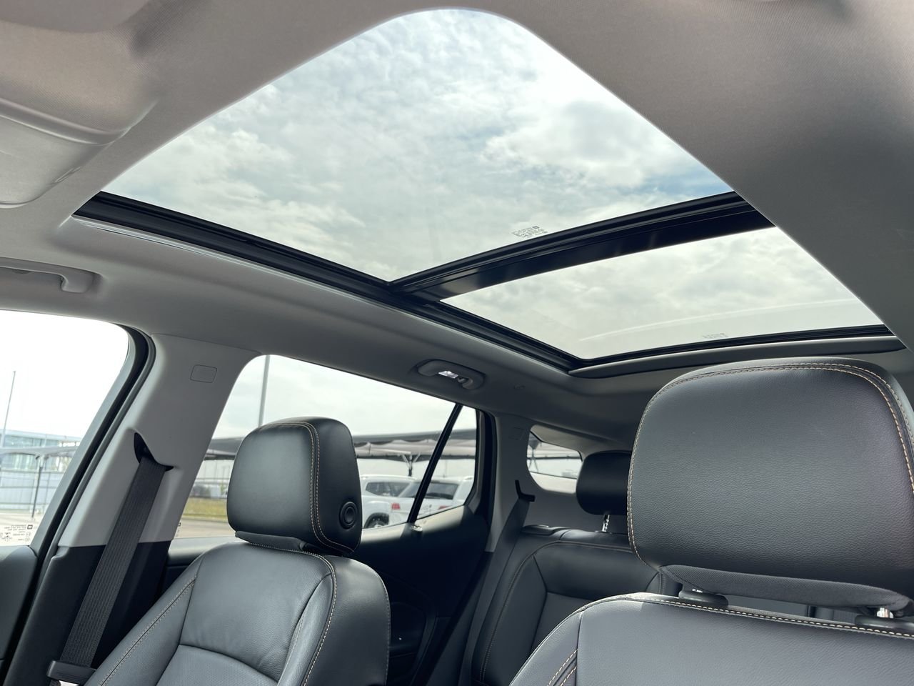Used 2019 Graphite Grey (MET) GMC SLT image 29
