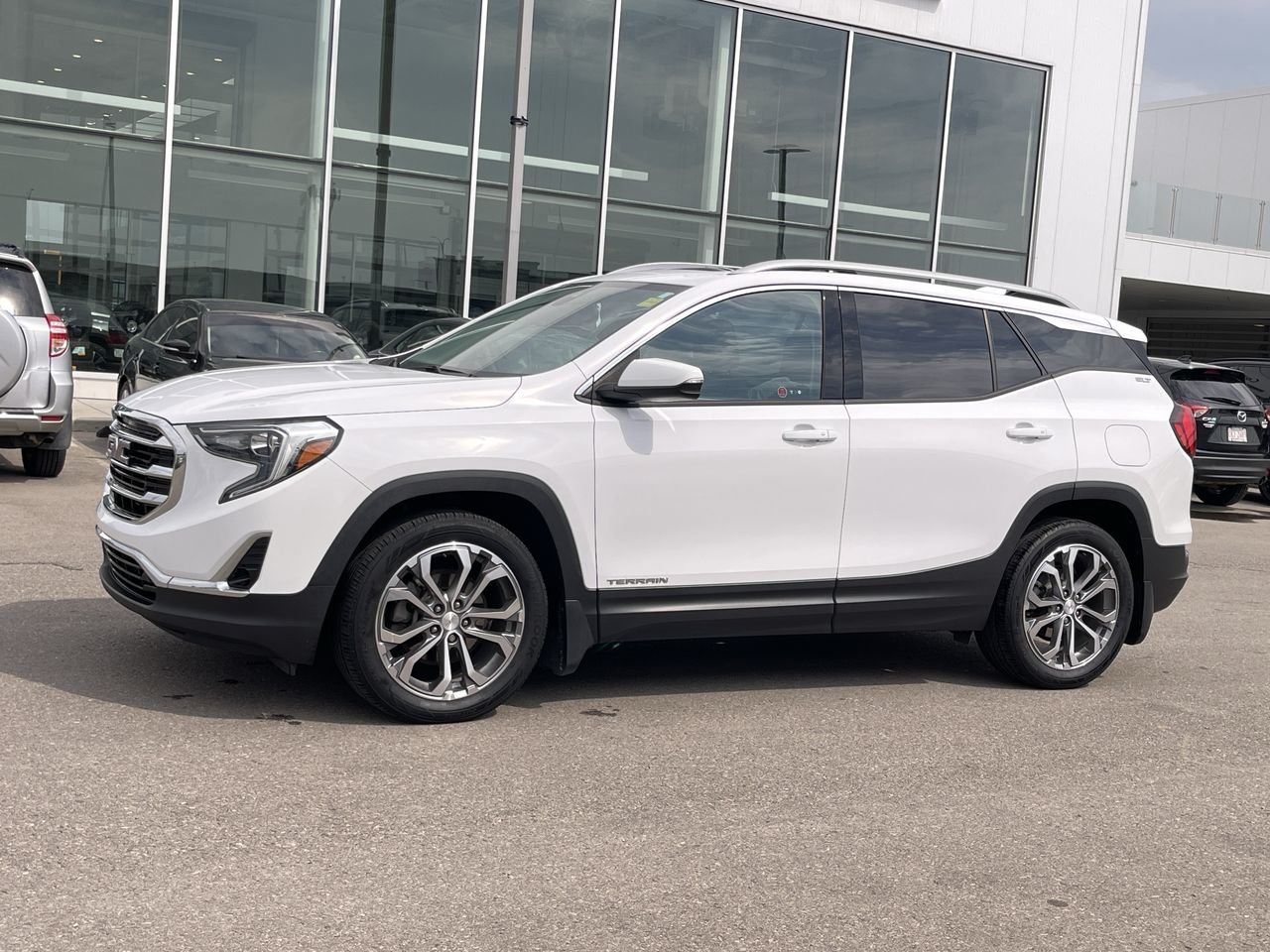 Used 2019 Summit White GMC SLT image 4