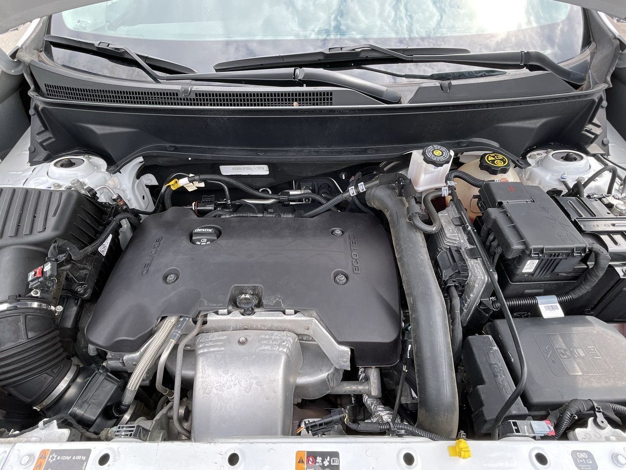 Used 2019 Summit White GMC SLT image 19