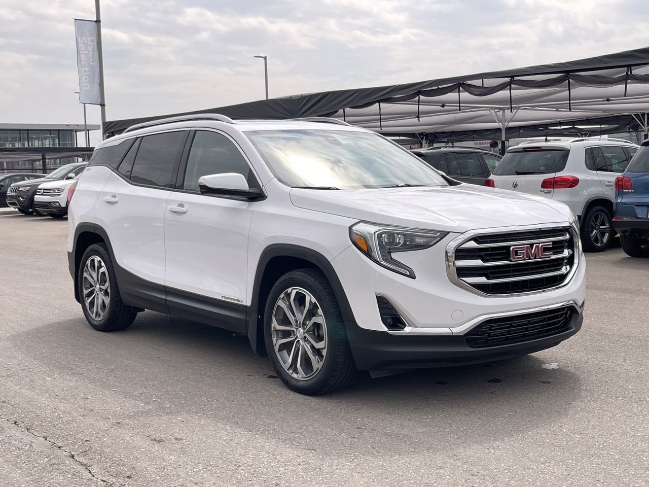 Used 2019 Summit White GMC SLT image 15