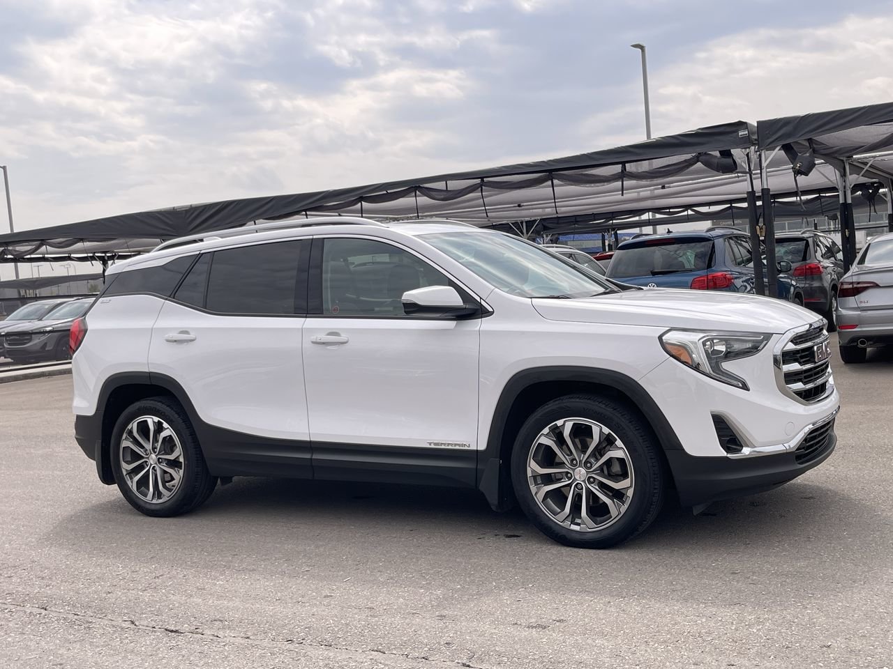 Used 2019 Summit White GMC SLT image 14