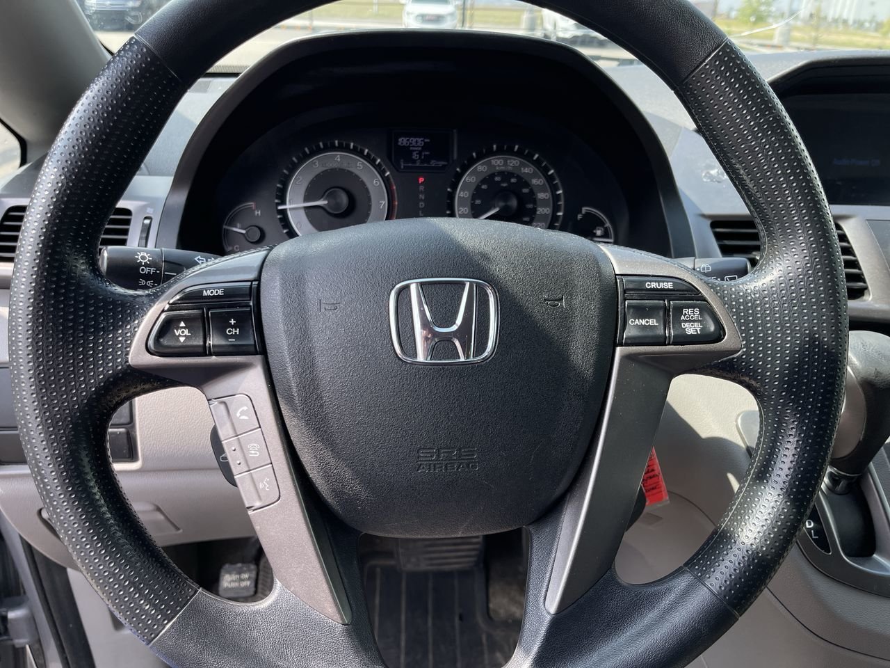 Used 2016 Lunar Silver Met Honda SE image 22