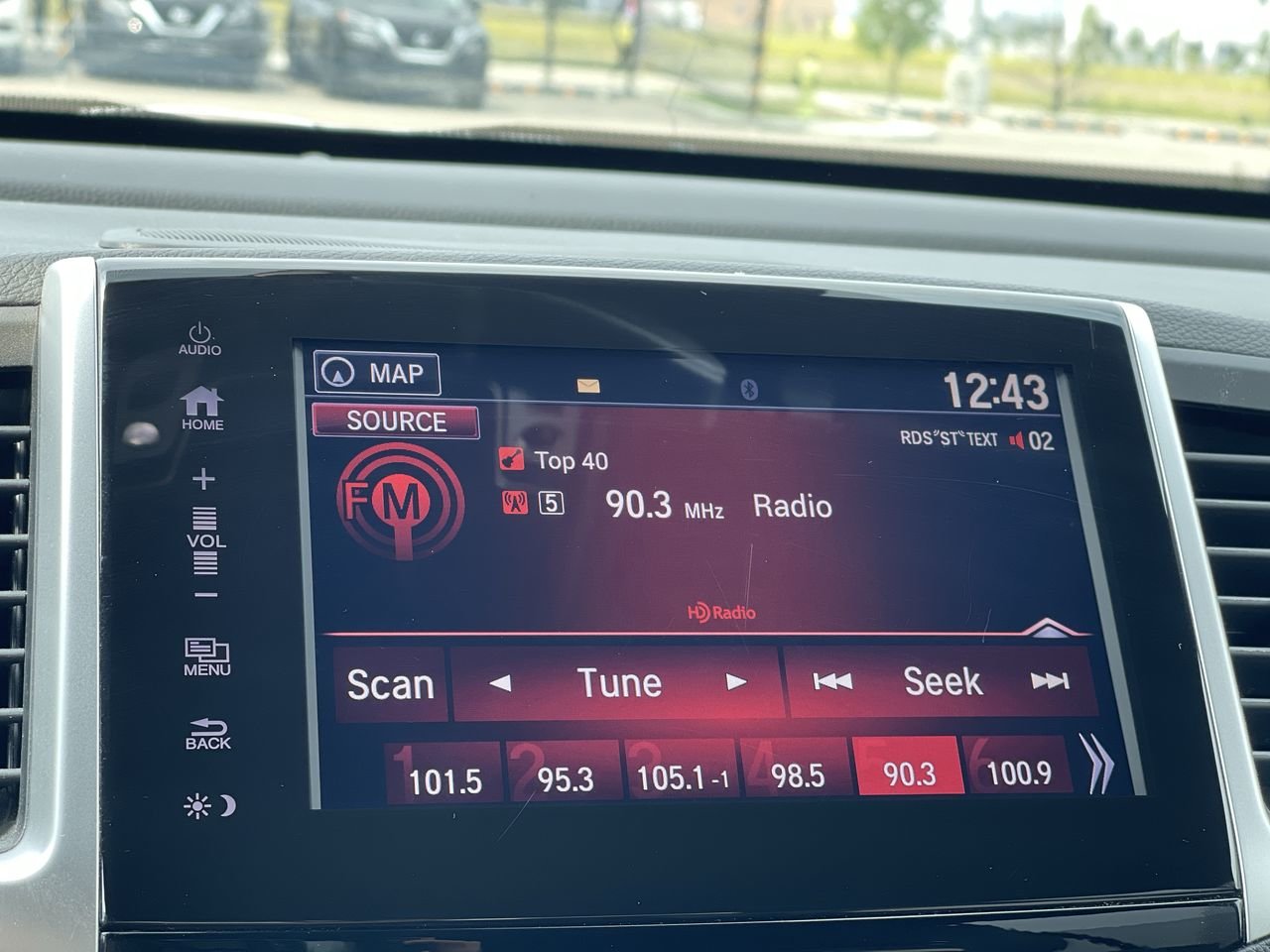 Used 2019 Crystal Black Pearl Honda Black Edition image 24
