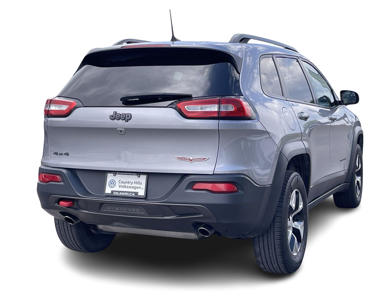 Used 2016 Billet Silver (MET) Jeep Trailhawk image 10