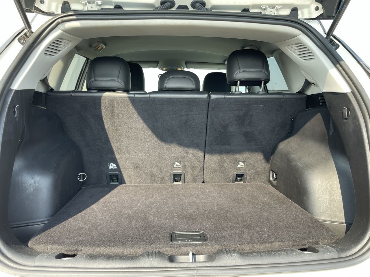 Used 2021  Jeep Trailhawk image 28