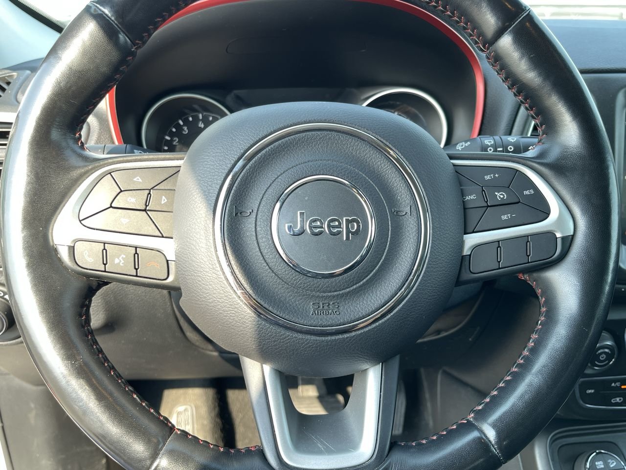 Used 2021  Jeep Trailhawk image 21