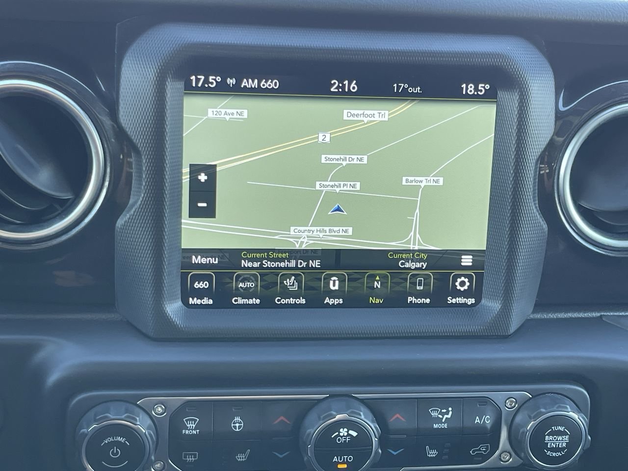 Used 2021 Bright White Jeep Unlimited Altitude image 26
