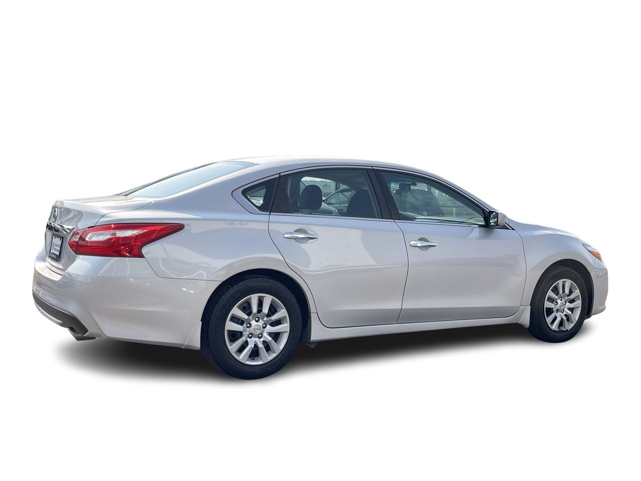 Used 2017 Brilliant Silver Met Nissan 2.5 SV image 12
