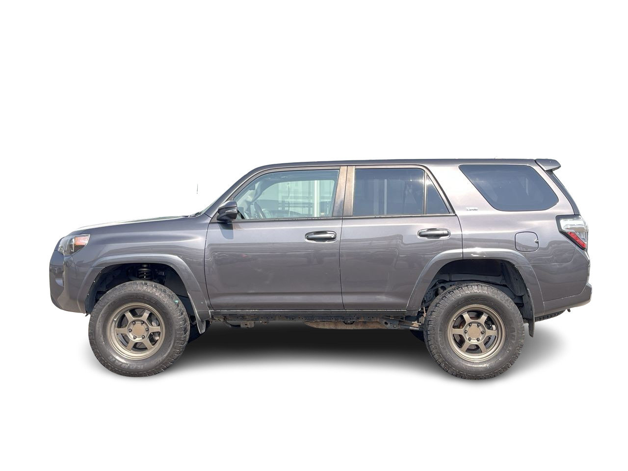 Used 2015 Magnetic Grey Met Toyota SR5 image 5
