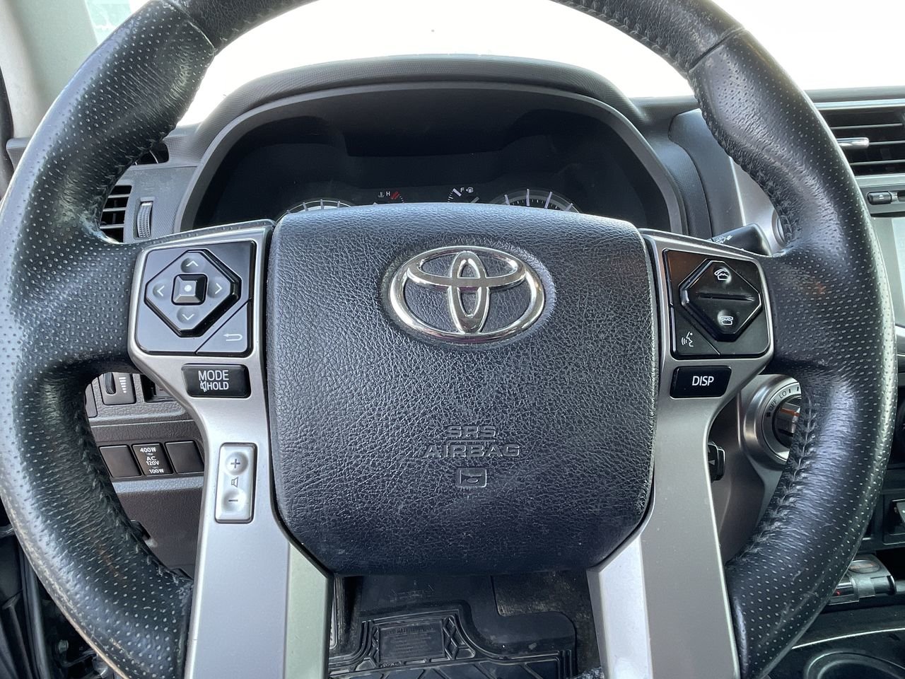 Used 2015 Magnetic Grey Met Toyota SR5 image 21