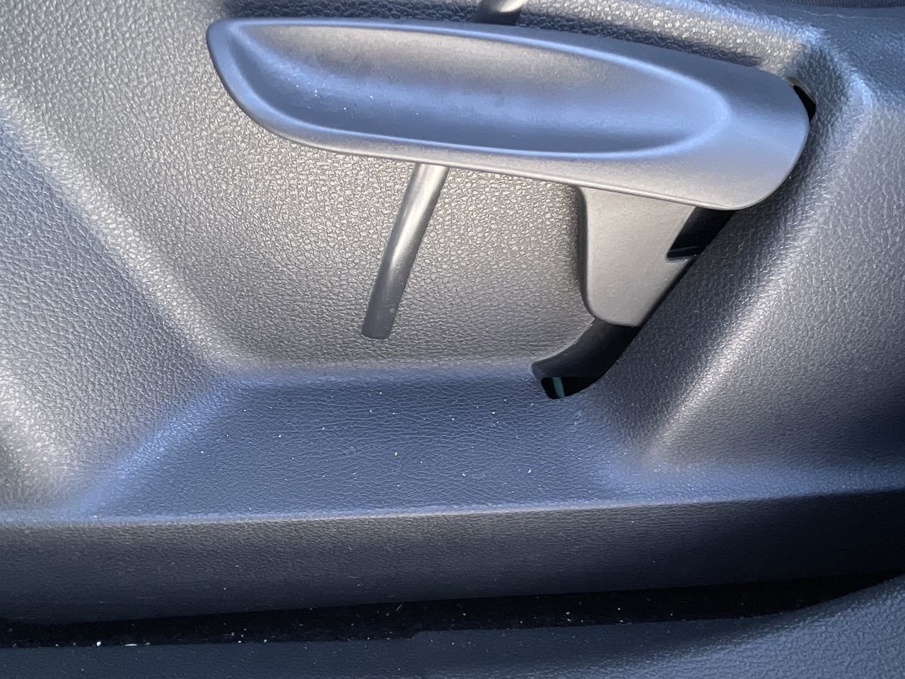 Used 2015 Pepper Grey Met Volkswagen Trendline image 20