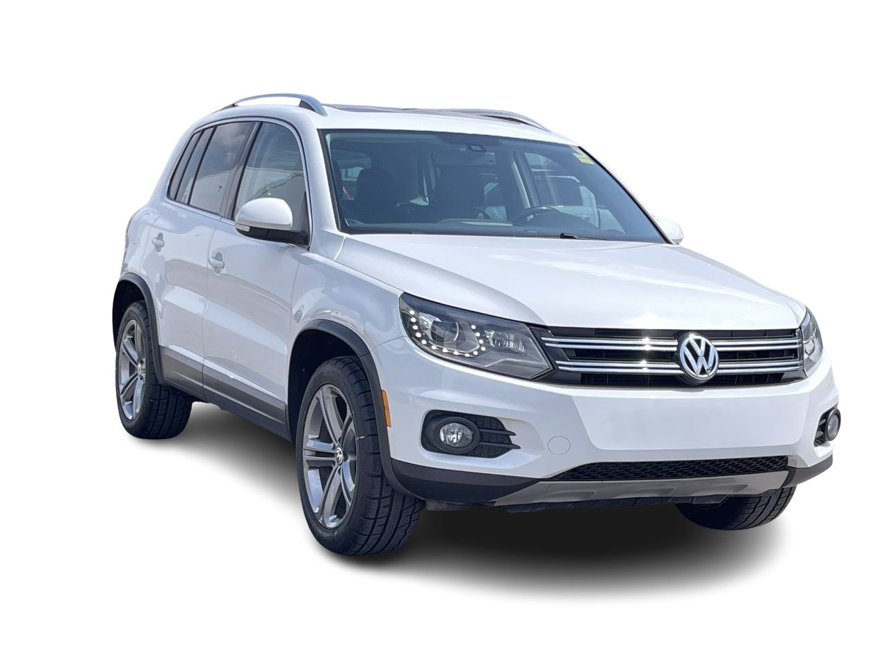 Used 2017 Pure White Volkswagen Highline image 16