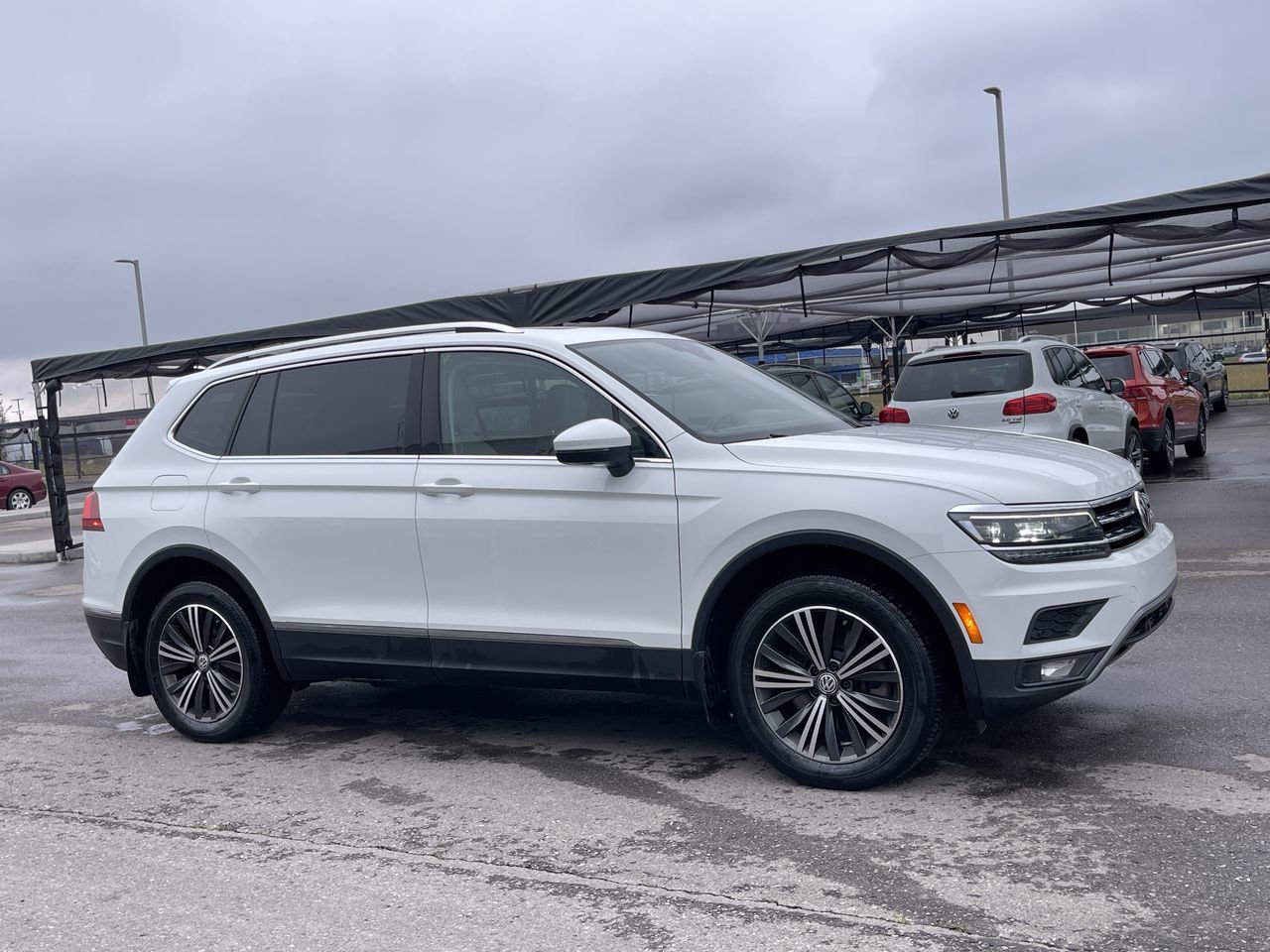 Certified Used 2019 Pure White Volkswagen Highline image 14