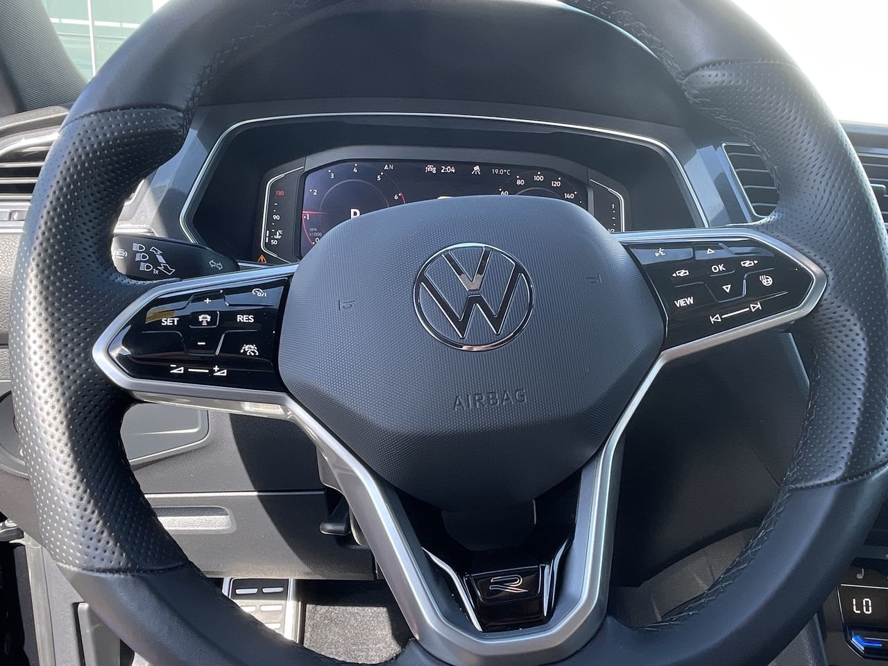 Certified Used 2022 Deep Black Pearl Volkswagen Comfortline R-Line Black Edition image 22
