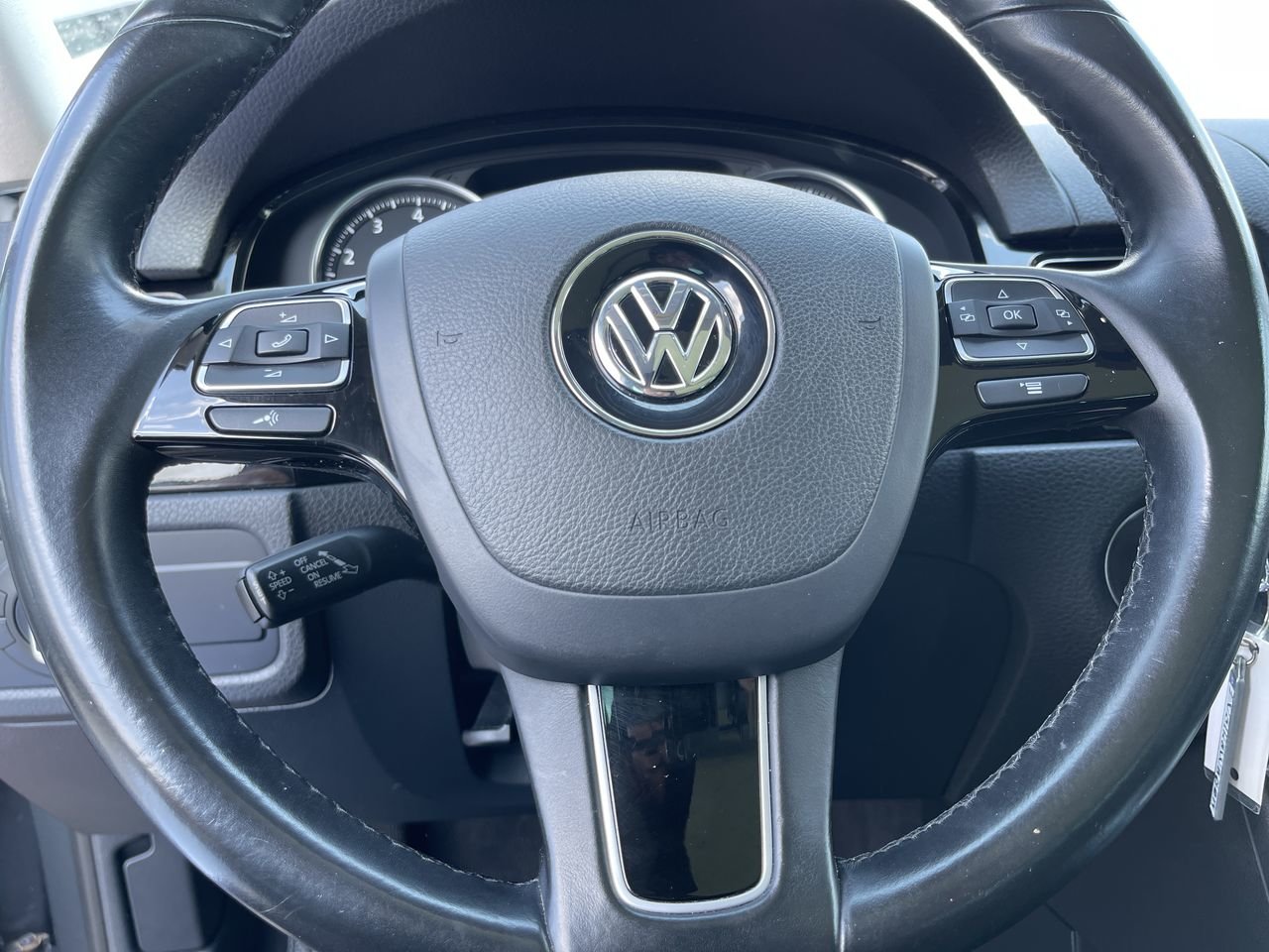 Used 2015 Dark Flint Met Volkswagen Sportline image 22