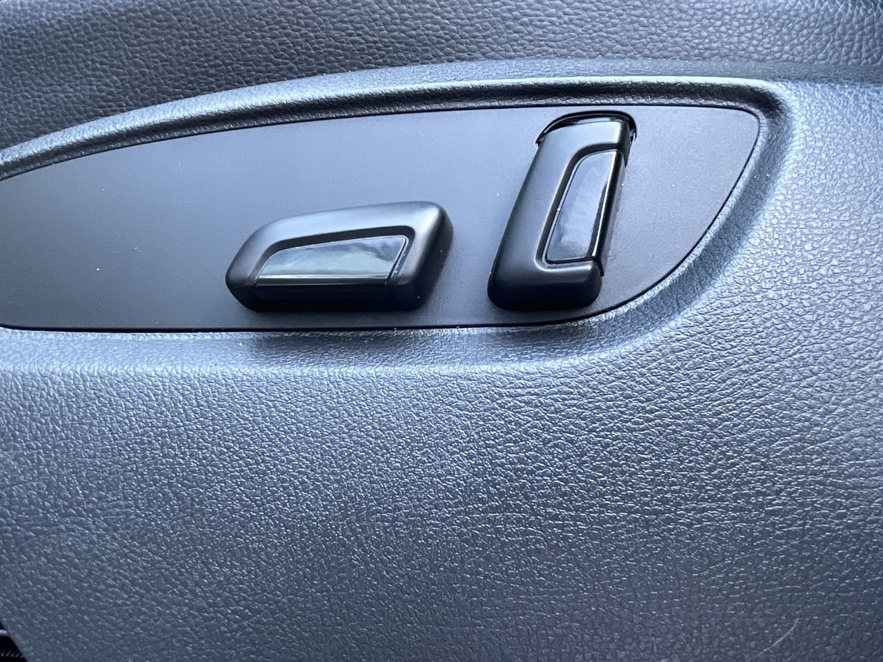 Used 2015 Dark Flint Met Volkswagen Sportline image 20