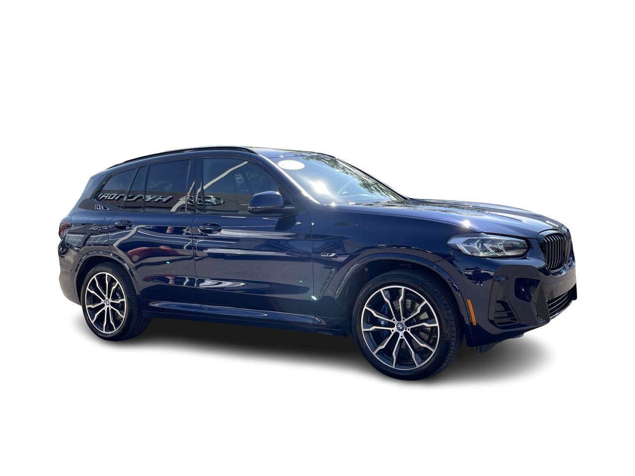 Used 2022  BMW XDrive30 Electric, MSport Package image 14