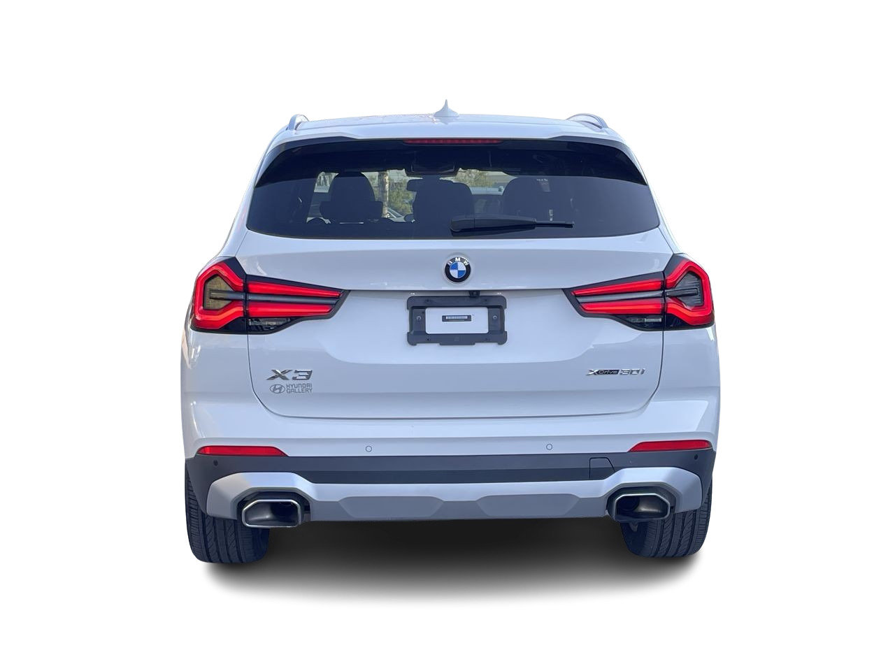 Used 2022  BMW XDrive30i - Premium Essential Package image 9