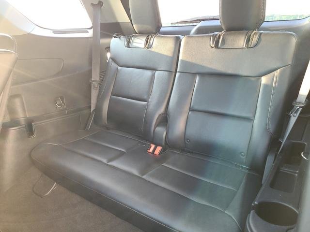 Used 2021  Ford Limited, 6 Passenger image 7