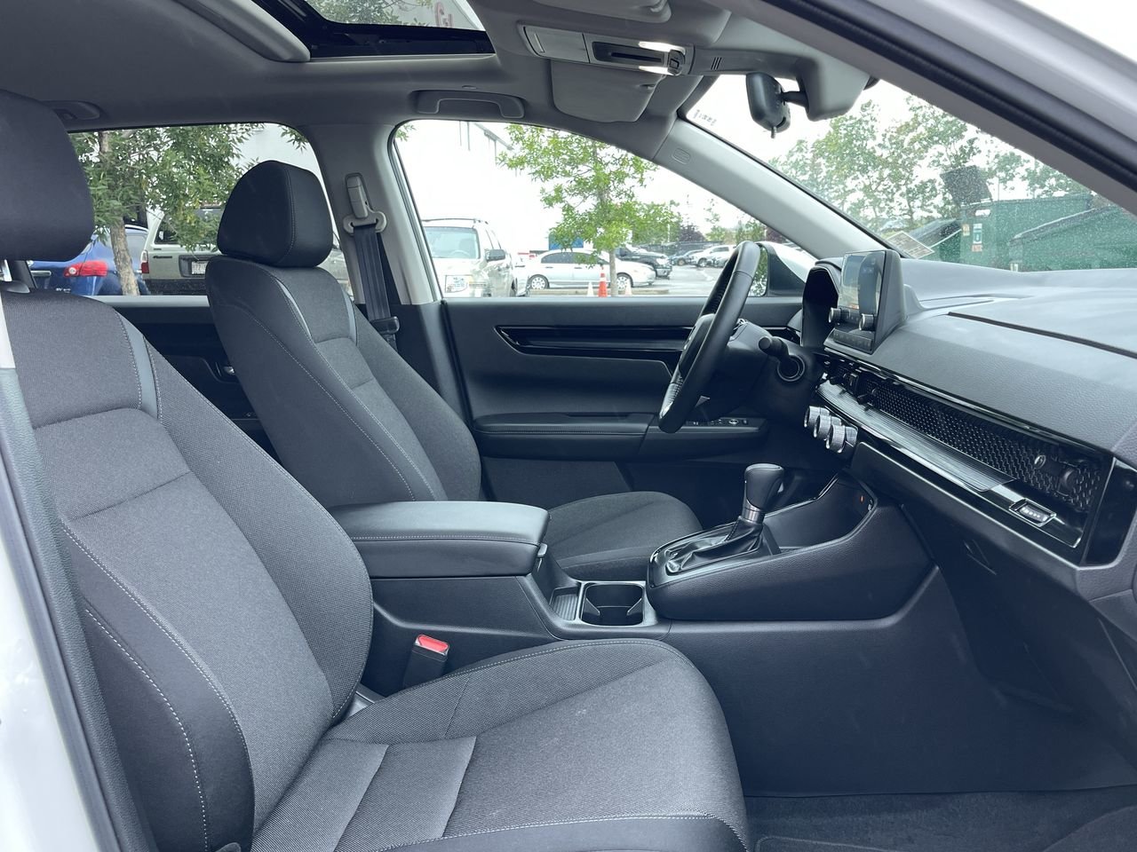 Used 2023  Honda Sport 4WD, Sunroof, Apple Carplay image 32