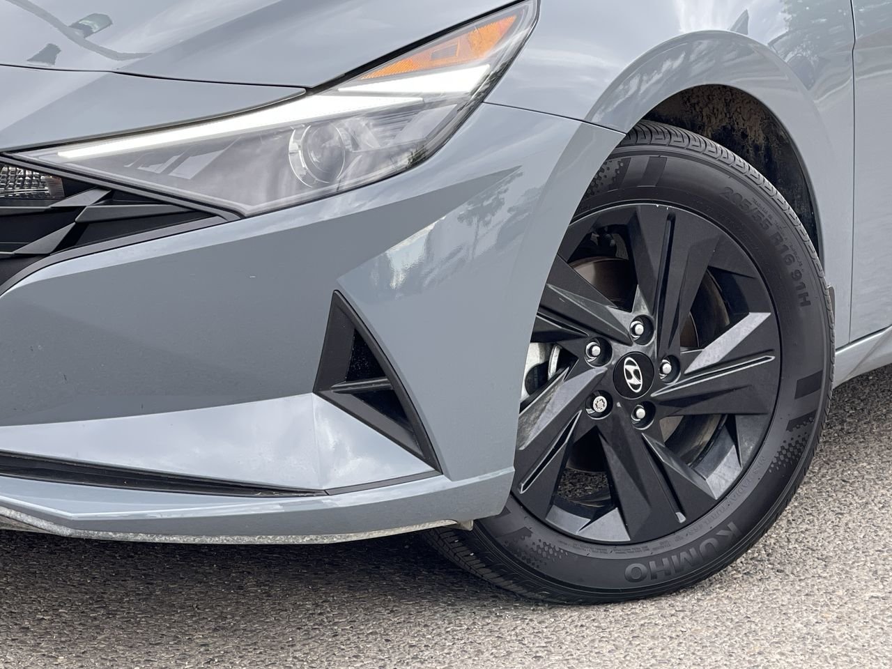 Used 2022 Grey Hyundai Preferred IVT, Safety Sensing Tech image 18