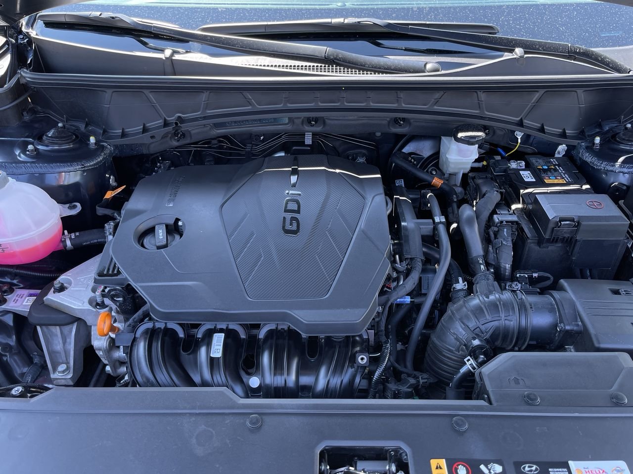 Used 2022  Hyundai AWD 2.5L Preferred w/ Trend Pkg image 33