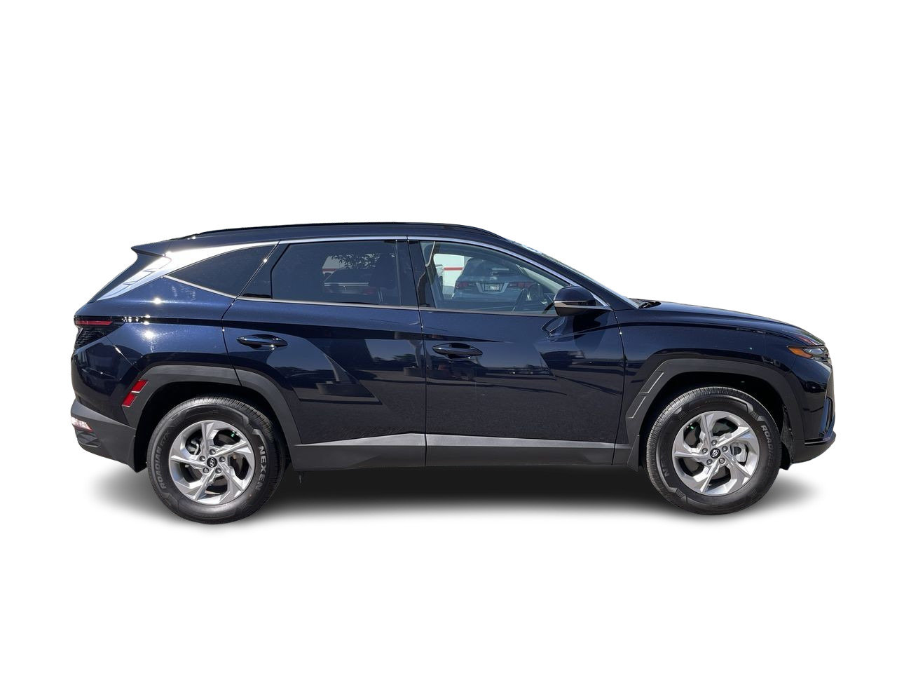 Used 2022  Hyundai AWD 2.5L Preferred w/ Trend Pkg image 13