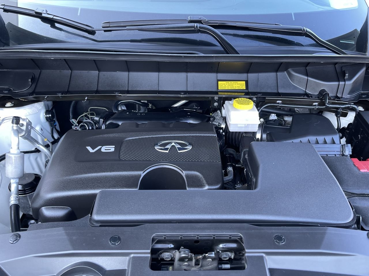 Used 2022  INFINITI AWD PURE, 7 Passenger image 33