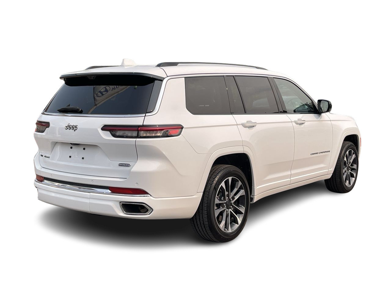 Used 2021 Bright White / Black Jeep L 4x4 V6 Overland, 7 Passenger, Leather image 11