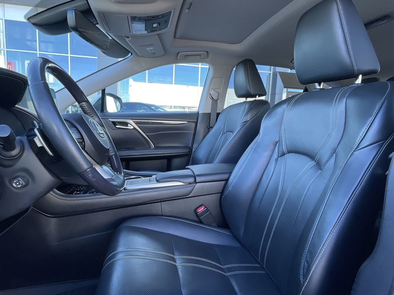 Used 2022  Lexus 350 AWD, Leather, Navi image 19