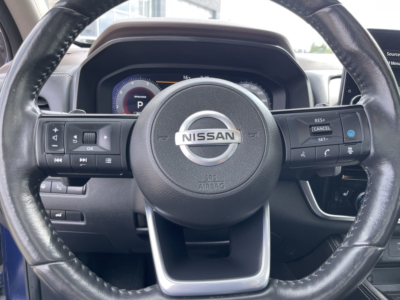 Used 2021  Nissan Platinum CVT, Navigation image 22