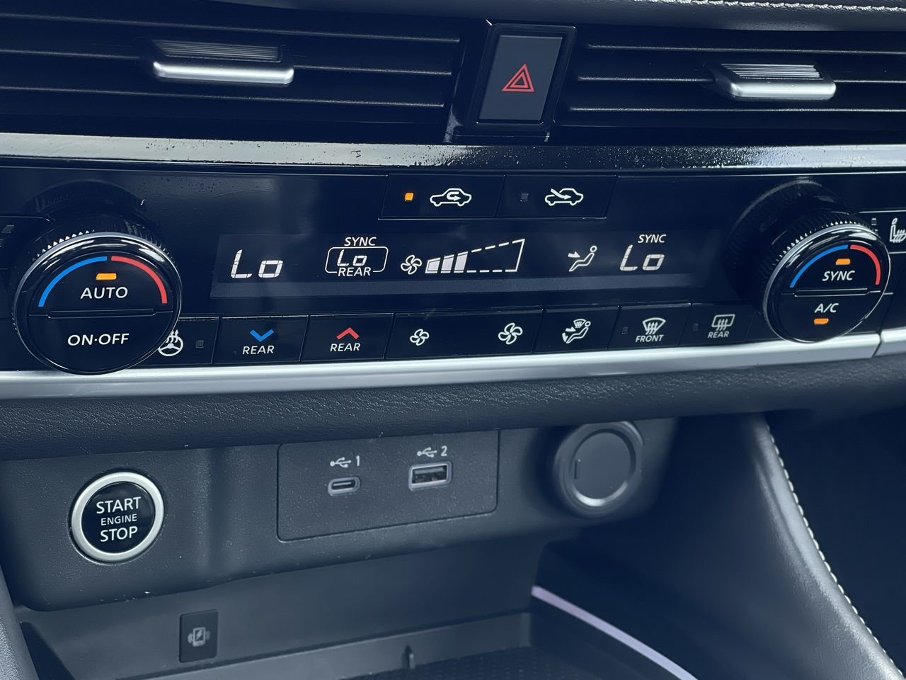 Used 2021  Nissan Platinum CVT, Navigation image 27