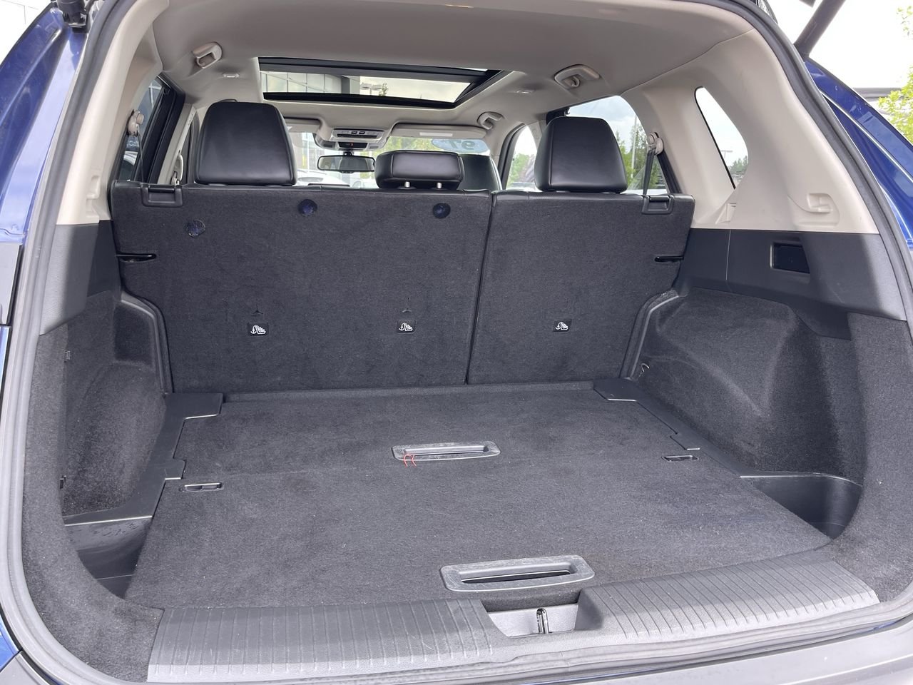 Used 2021  Nissan Platinum CVT, Navigation image 32