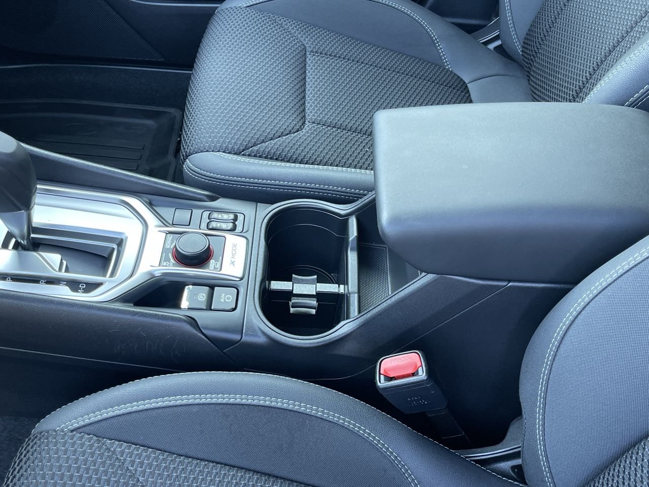 Used 2020  Subaru Convenience CVT AWD image 28