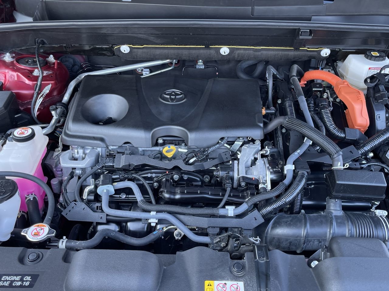 Used 2021  Toyota Venza Limited image 34