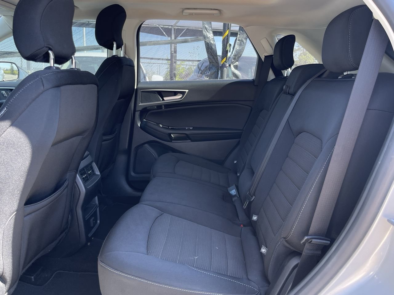 Used 2019  Ford SEL - AWD image 31