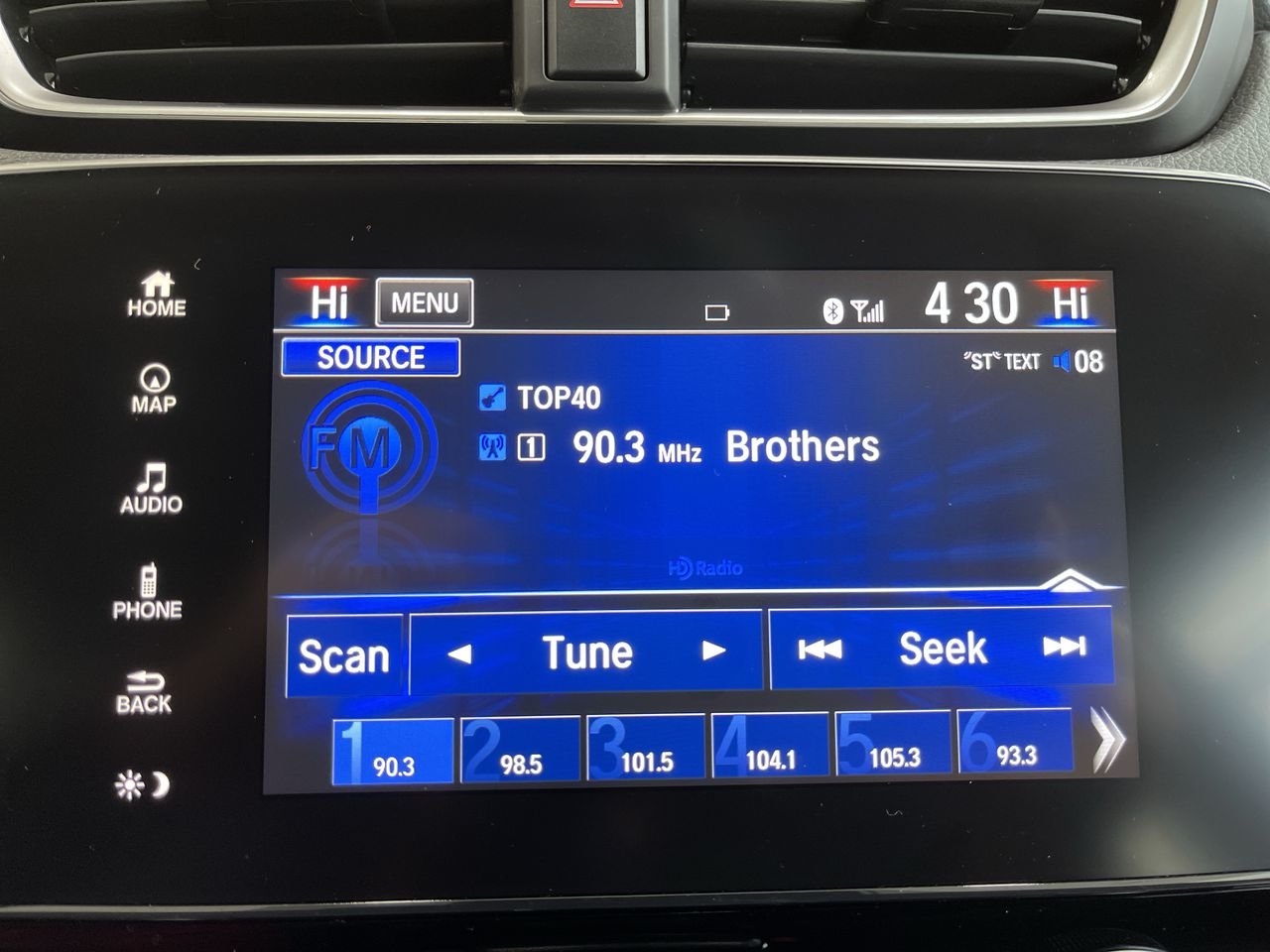 Used 2018 Blue Honda Touring AWD image 24
