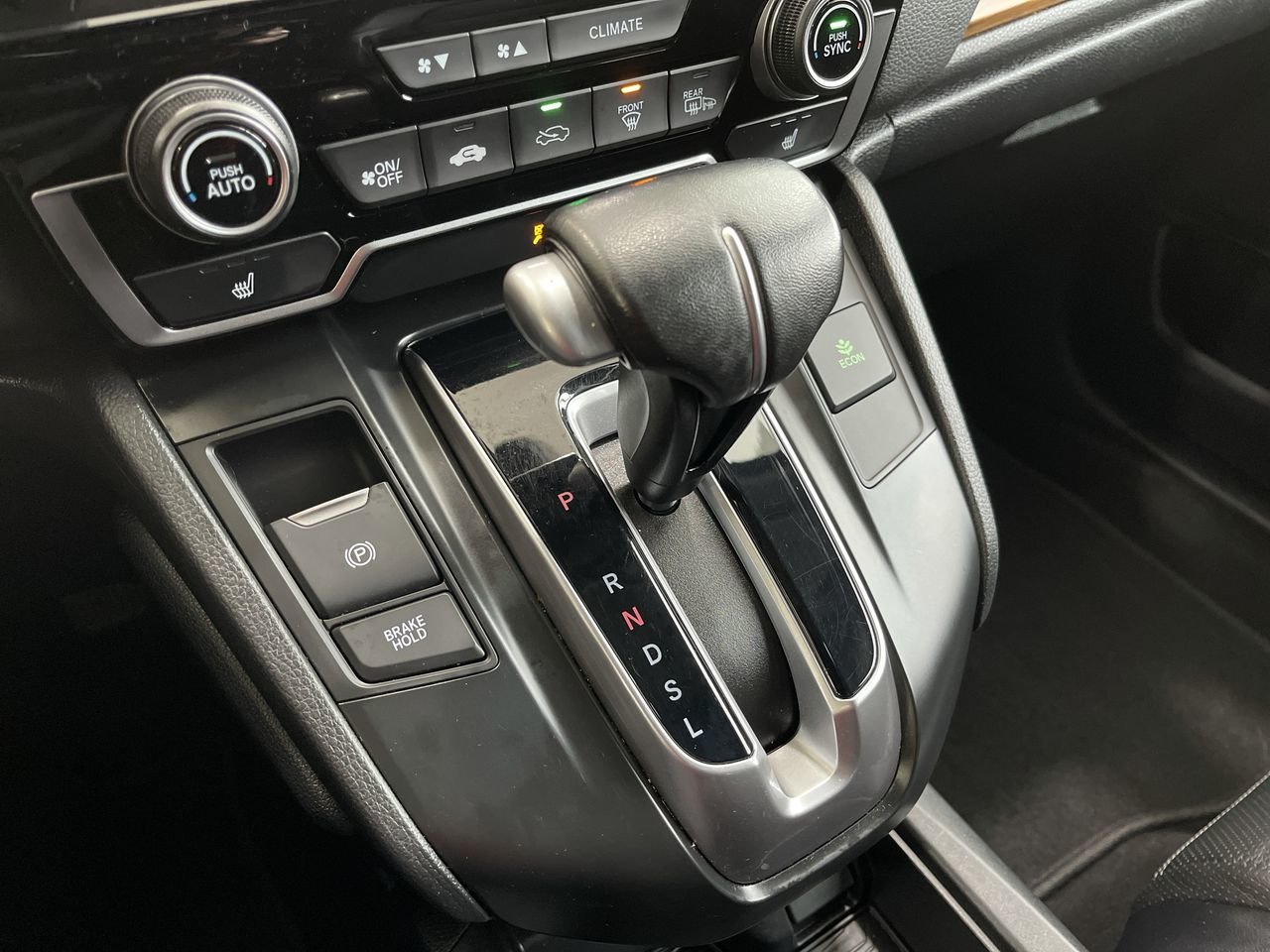 Used 2018 Blue Honda Touring AWD image 28