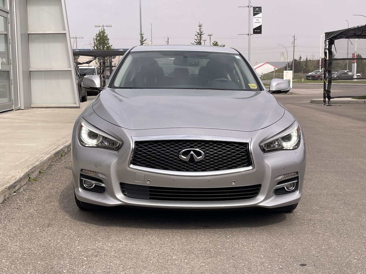 Used 2017 Platinum Ice Met INFINITI 3.0T AWD image 17