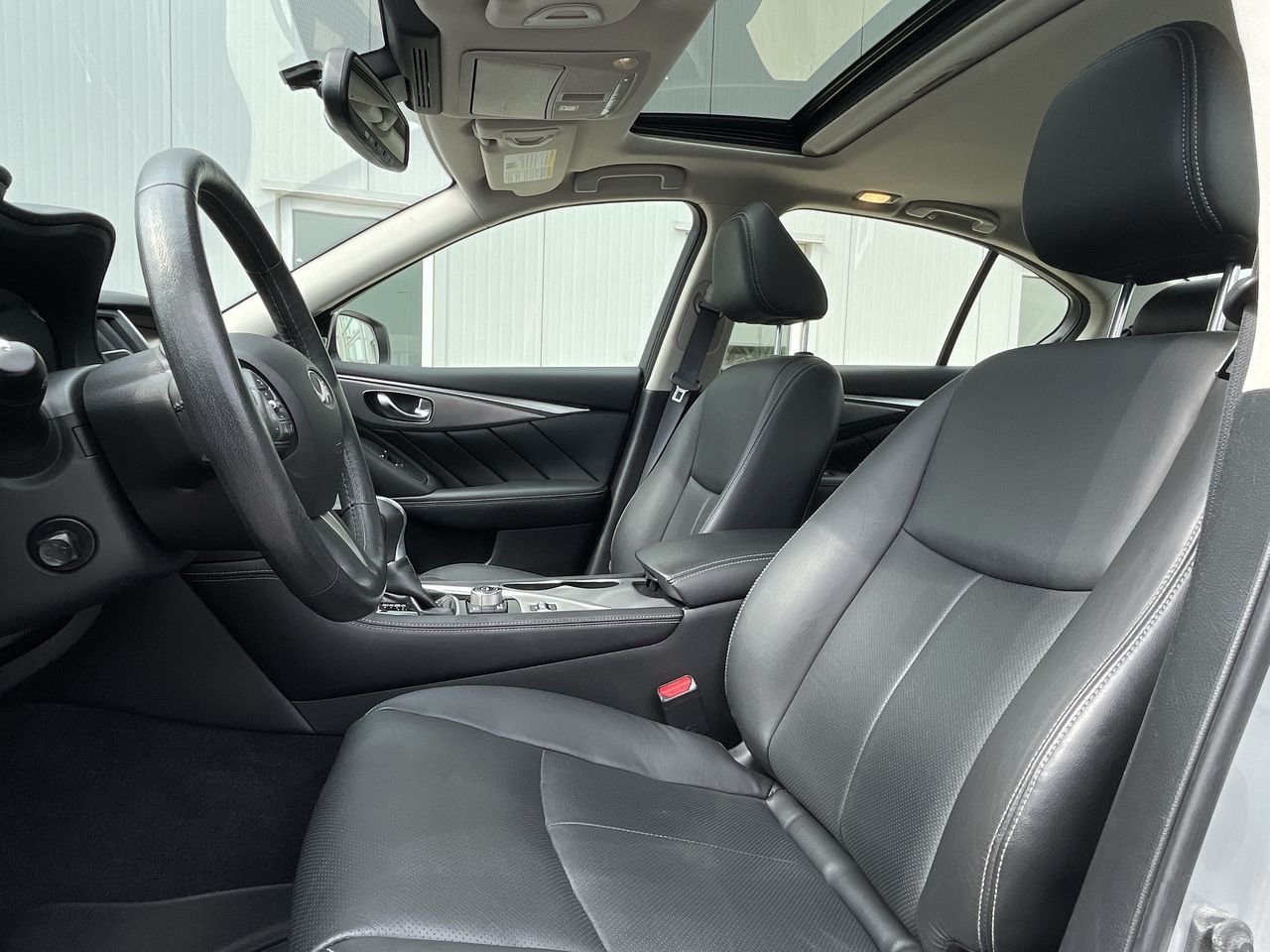Used 2017 Platinum Ice Met INFINITI 3.0T AWD image 19