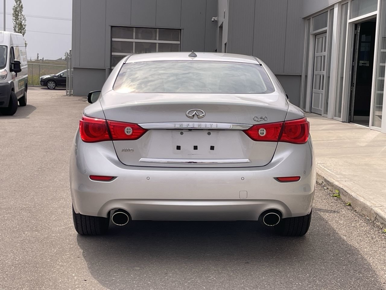 Used 2017 Platinum Ice Met INFINITI 3.0T AWD image 9