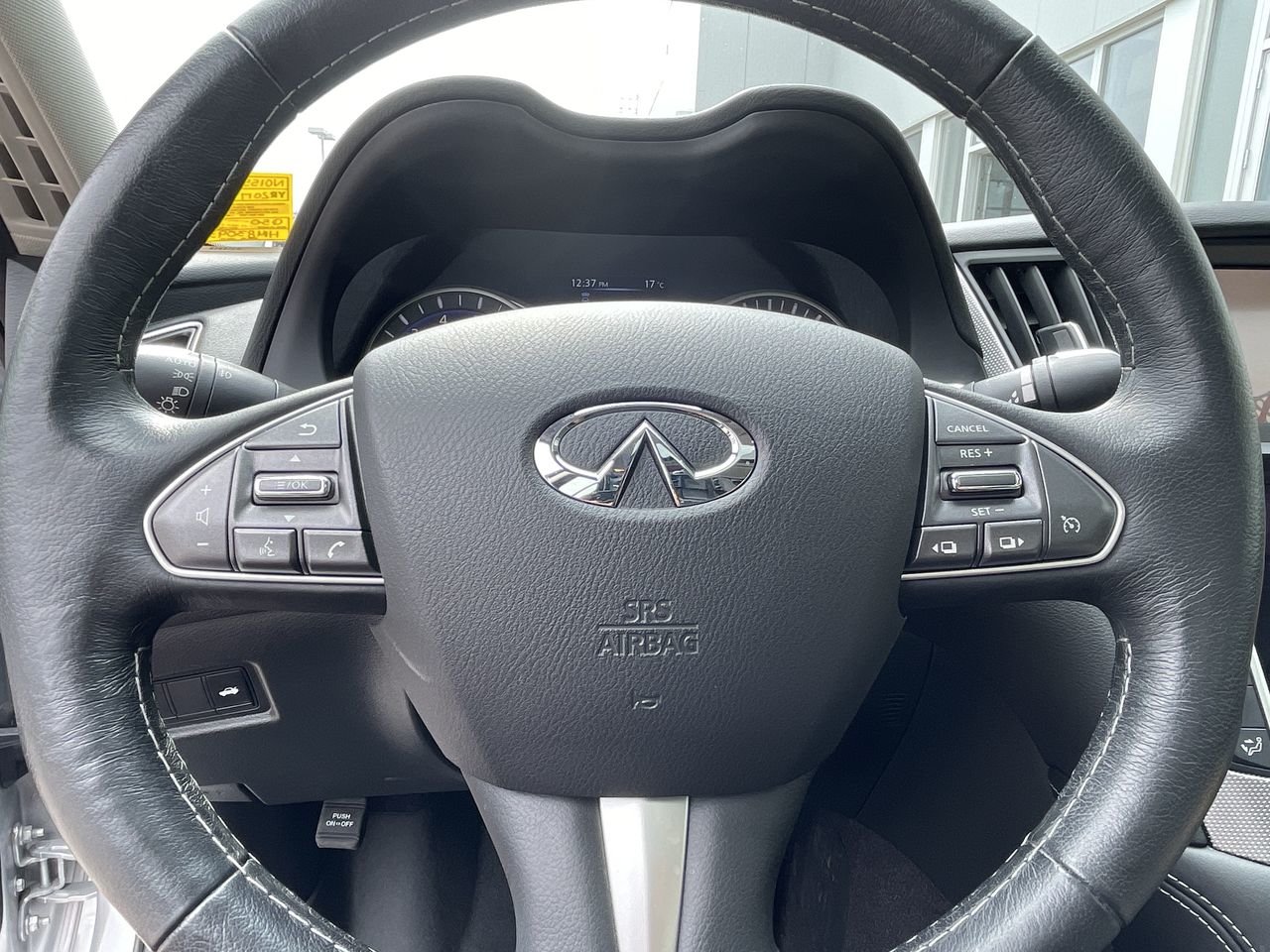 Used 2017 Platinum Ice Met INFINITI 3.0T AWD image 21
