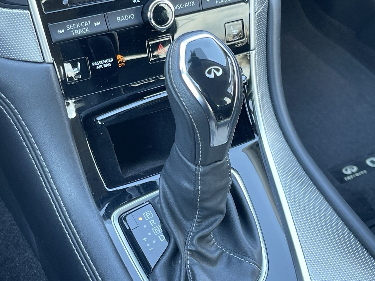 Used 2019 Graphite Shadow Met INFINITI 3.0T AWD Signature Edition image 28