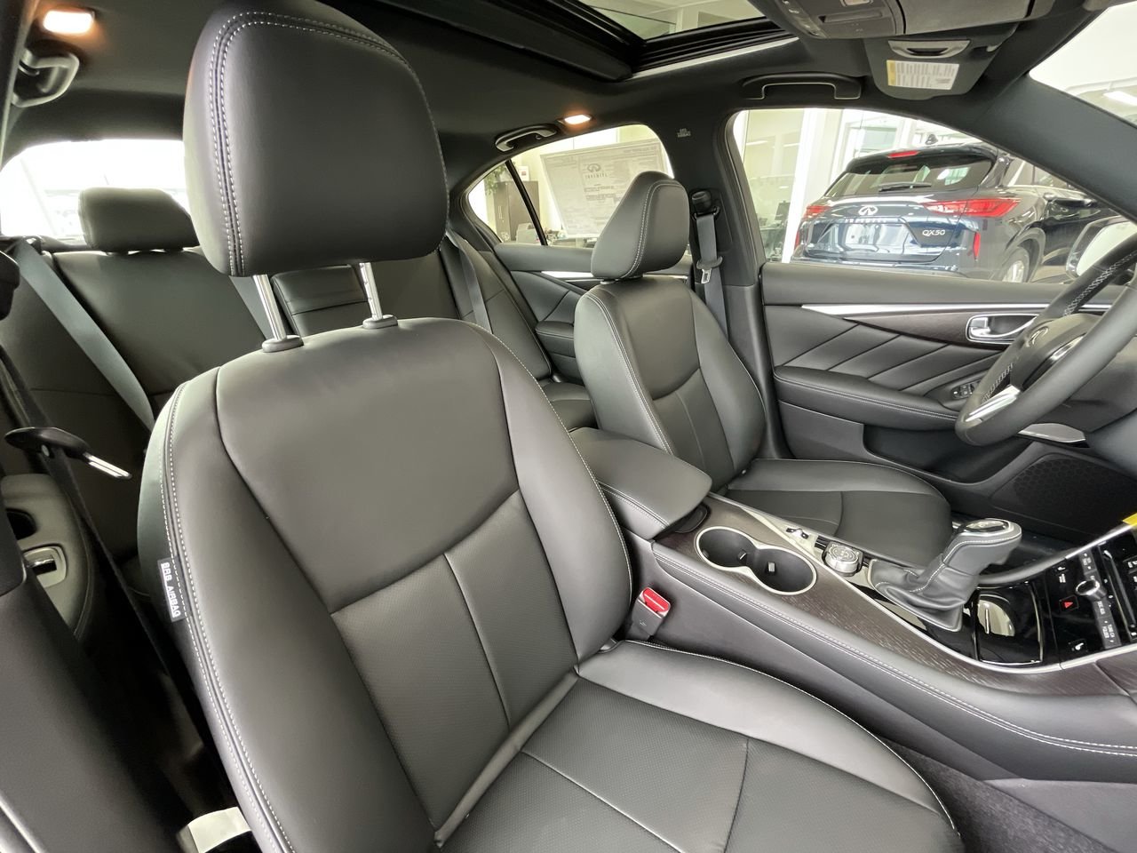 Used 2022 Midnight Black Pearl INFINITI Sport Tech image 25