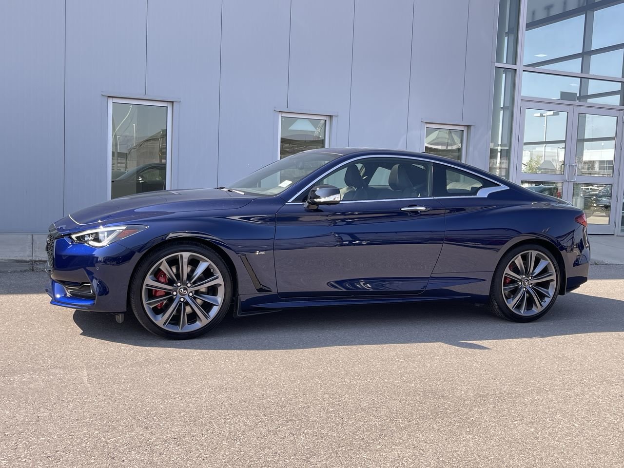 Used 2022 Grand Blue Pearl INFINITI 3.0T Red Sport I-Line image 4