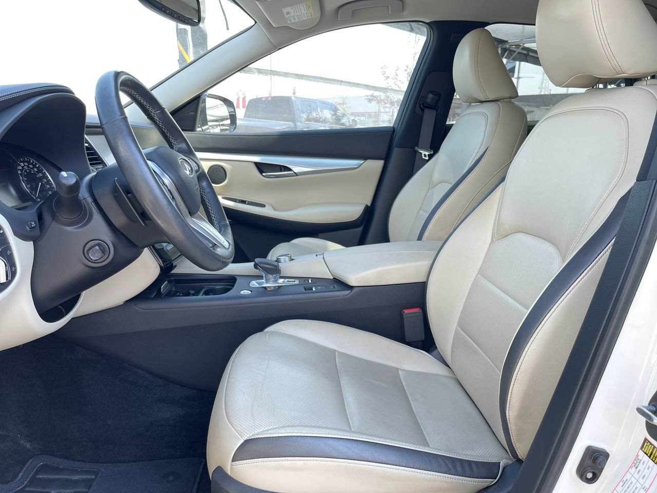 Used 2019 Majestic White Pearl INFINITI 2.0T Essential AWD image 19